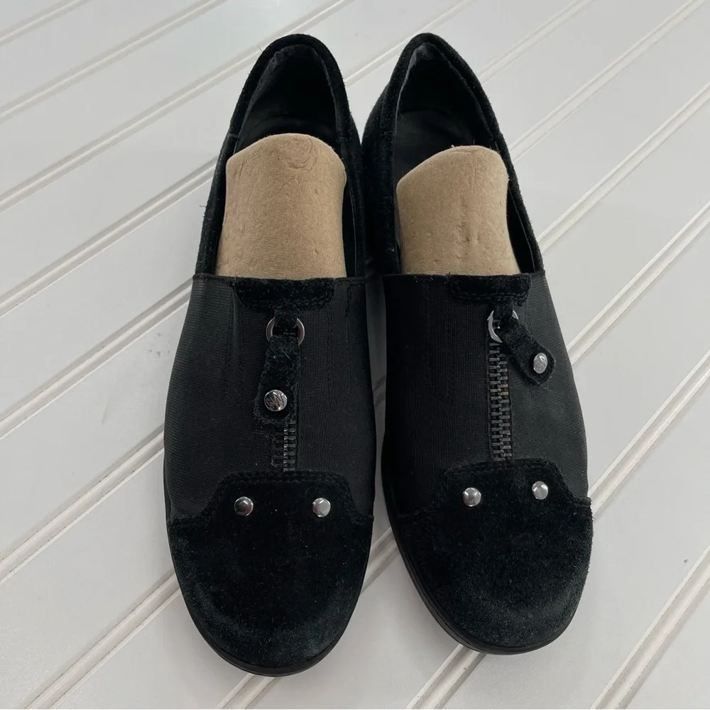 STUART WEITZMAN BLACK GOFORTH SUEDE WEDGE SLIP-ON SIZE 7